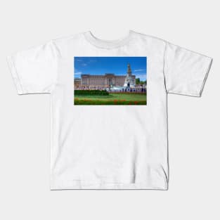 Buckingham Palace, London, England Kids T-Shirt